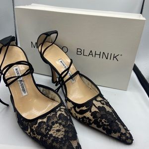 Manolo Blahnik silk lace shoe